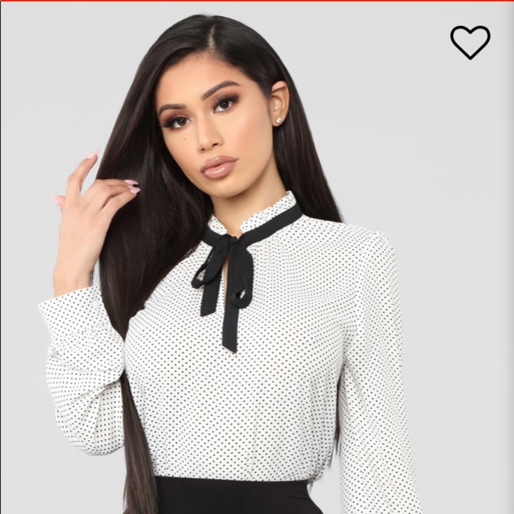 Black & white blouse